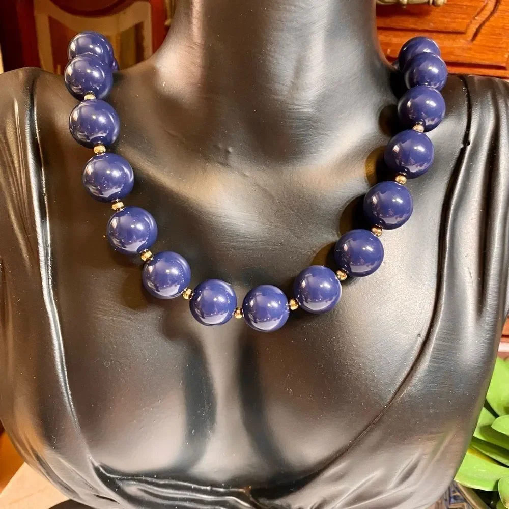 𝅺MONET blue & gold tone necklace NWT